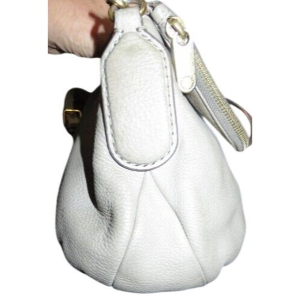 Marc Jacobs Natasha Cream Italian Leather Flap Crossbody - Picture 4 of 11